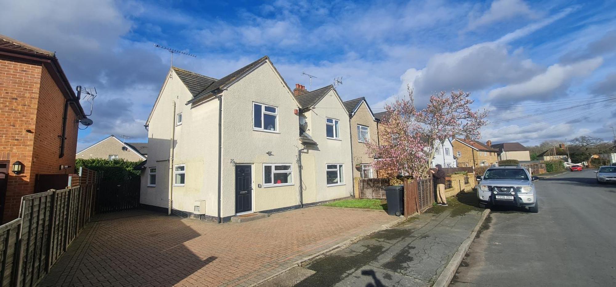 6 Bedroom Spacious Villa, Free Parking Byfleet Екстериор снимка